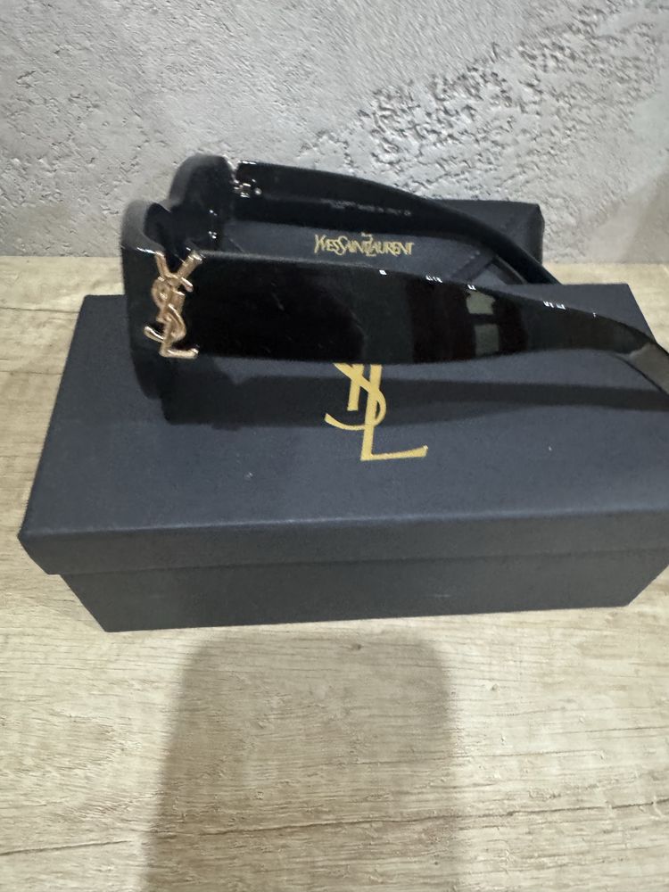Слънчеви очила YSL