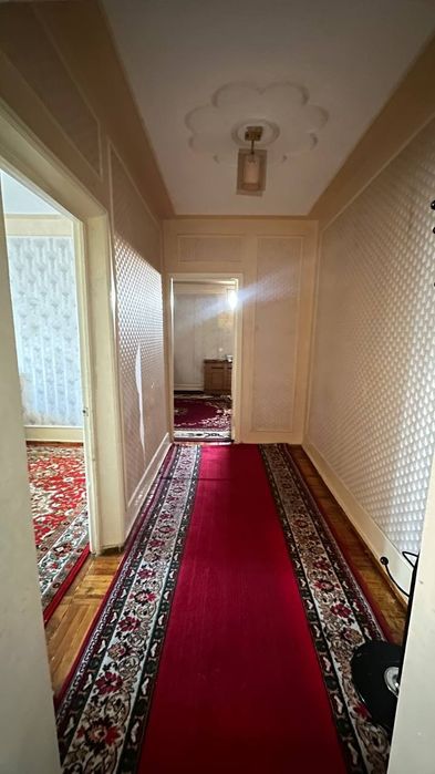 Квартира в Центре Интерпол, м. Космонавтов,  ЦУМ   Пл. 73кв