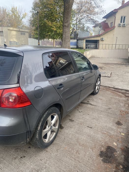 Golf 5 1,9tdi. an fabricație 2006 , 313000km