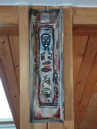 Дървена украса с африкански нарисувани мотиви
