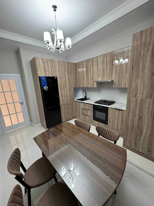 Сдается 2х комнатная квартира Максим Горький