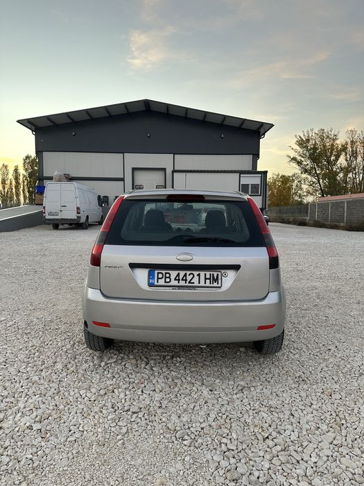 FORD FIESTA 1,4 бензин/газ+климатик за части