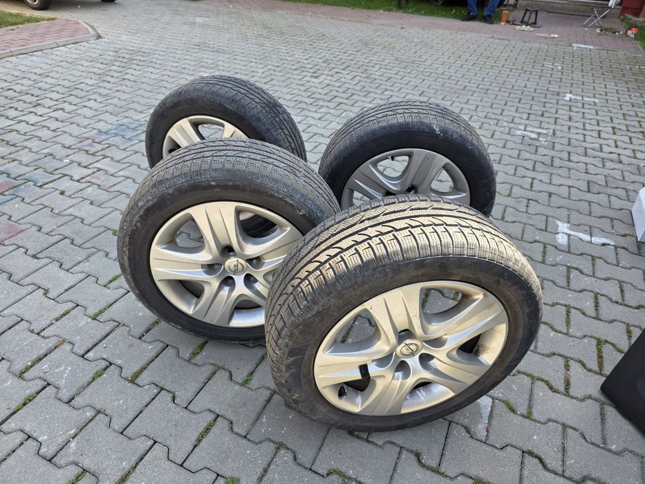 Jante echipate cu cauciucuri