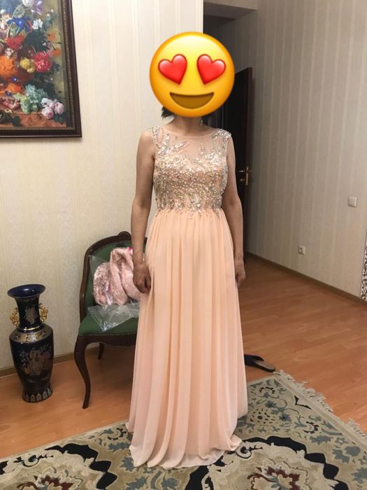 Вечернее платье