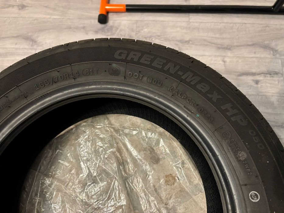 SET 4 Anvelope Vara 165/70 R14 - 50Ron/buc