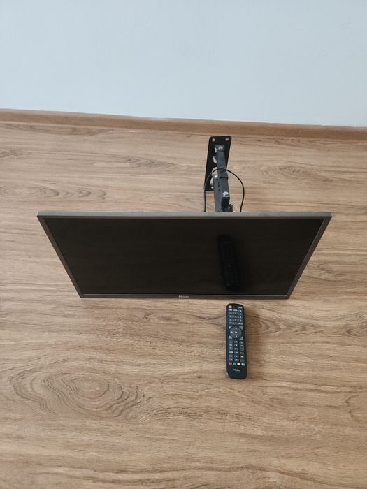 Телевизор с креплением