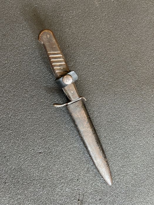 Щик Нож Сабя Немски Окопен Нож