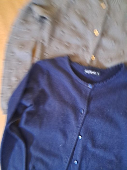 Set 2 pulovere fete 8 ani