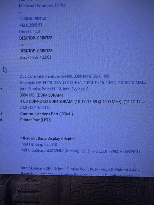 Дъно с процесор и рам