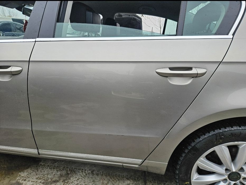 Portiera Stanga LC8Y Passat B7 Usa LC8Y Passat B7 Stanga