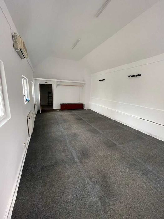 Spatiu pentru birou/agentie/cabinet, Obcini