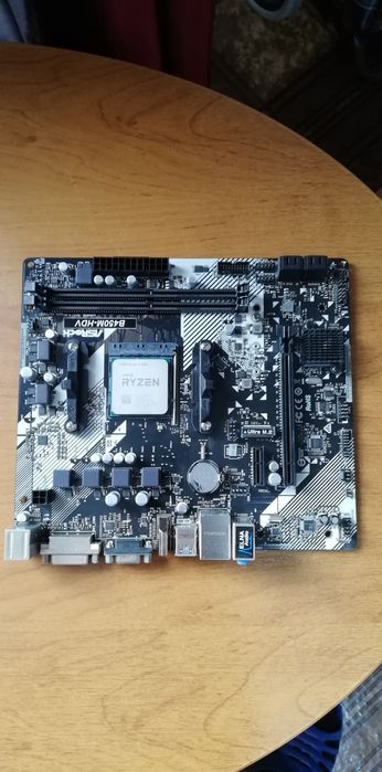Материнская плата Asrock B450M