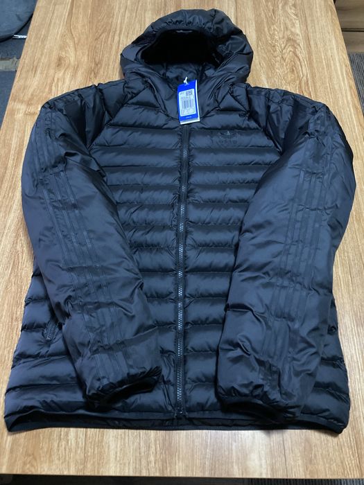 Мъжко оригинално яке Adidas Ориджинал размер S и М