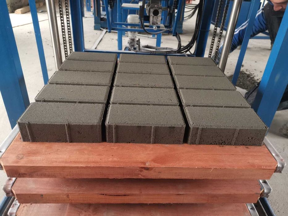 Presa/ Vibropresa/ pavele, boltari - SPEED 910- Promotie 10% discount