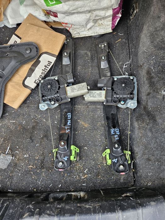 Macara spate bmw e87