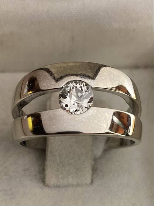 Inel aur alb 18kt.cu diamant 0.55ct