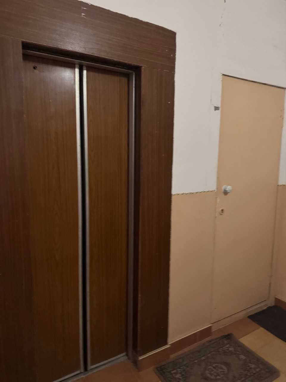 Бадамзар Ташкент Ленд Мечеть 3-комн 7/9 80,37 м² средн. сост панель