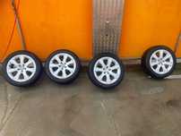 Vând jante VW R17 + cauciucuri de iarnă