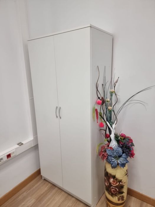 БУ шкафы, стрлы, стуля, тумбы и тд