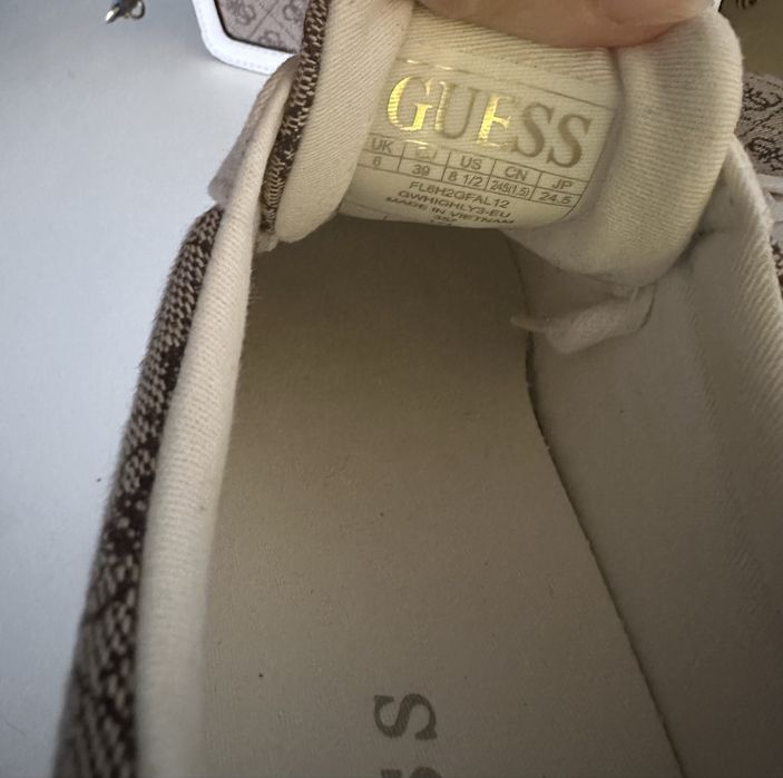 Guess сникърси на платформа и чанта