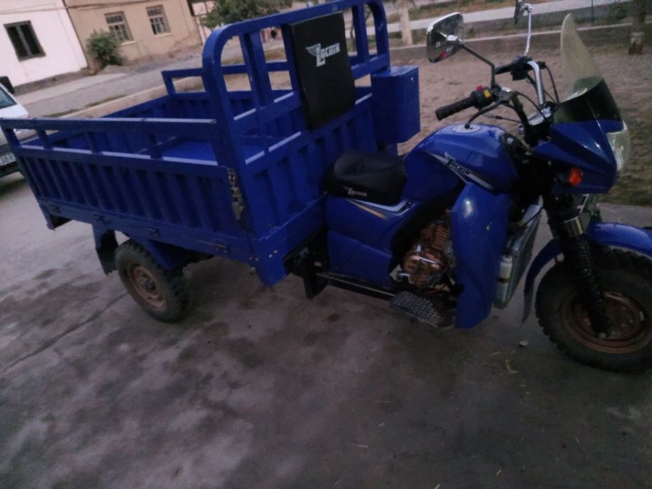 Sotiladi Lochin Murave moto