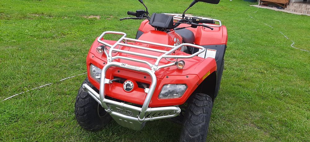 Vând atv can-am 200cc