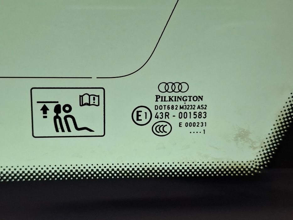 Geam fix dreapta spate AUDI A4 IV Avant 8K5, B8 2007 - 20152.0 TDI CAGA, CJCA, CMEA, CMFA Pilkington 43R001583  8K9845300N