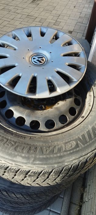 Jante tabla cu capace