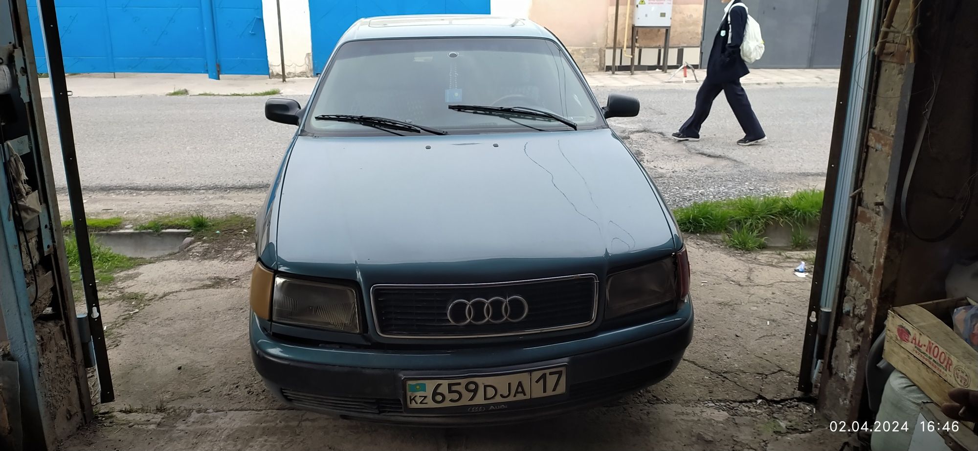 Айди 100 С4 1992г. 2.8л. Газ Бензин