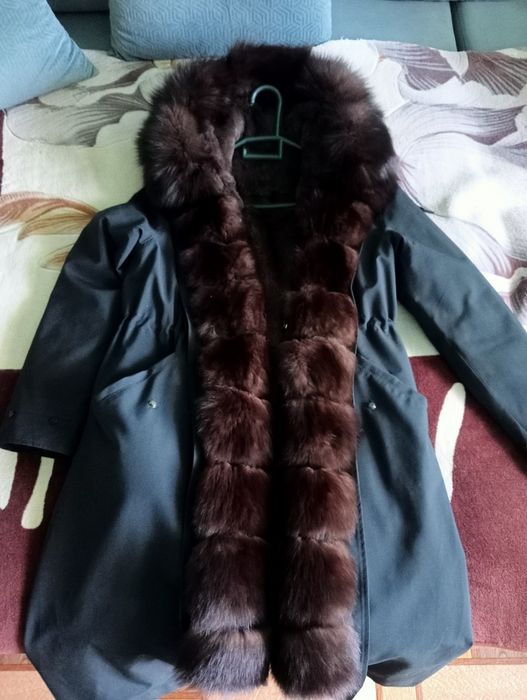 Продам парку в отличном состоянии