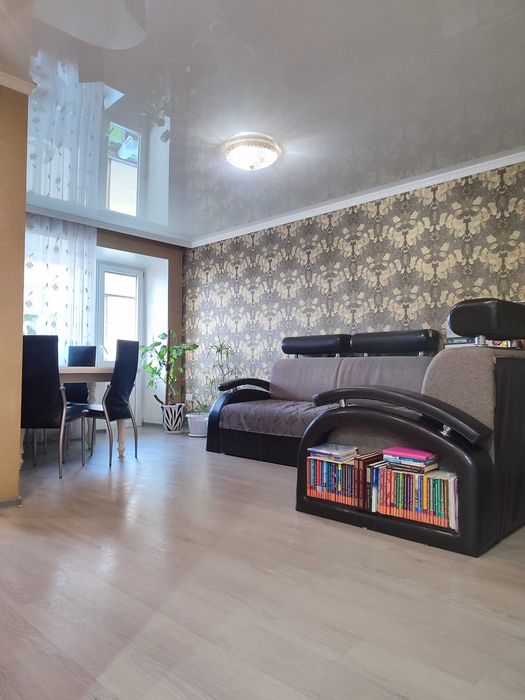 Продам 3 комнатную квартиру