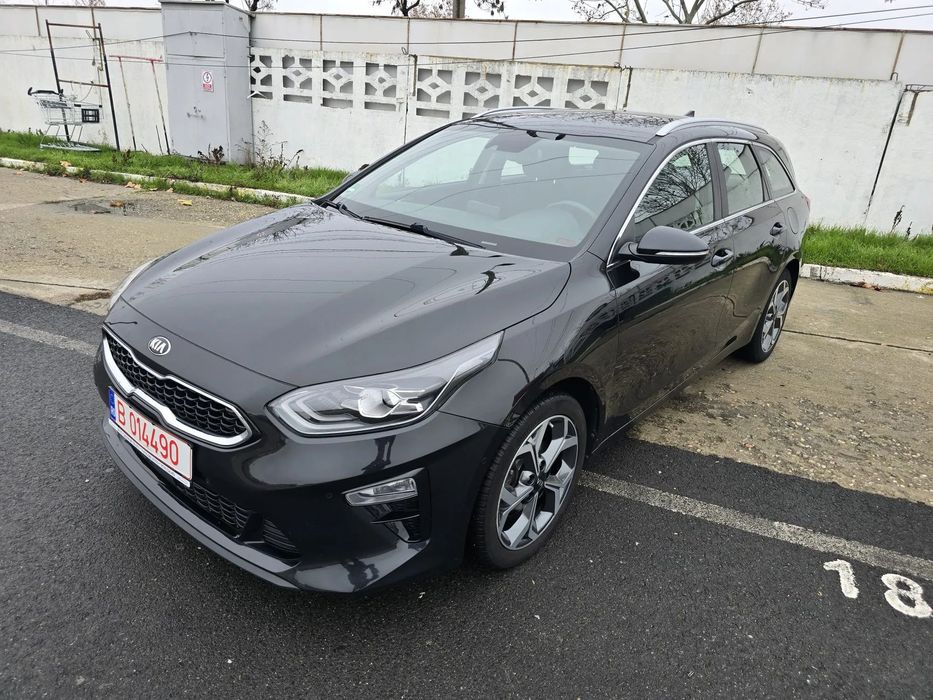 Kia Ceed Cutie Automata, Faruri Full LED, Sistem Audio JBL