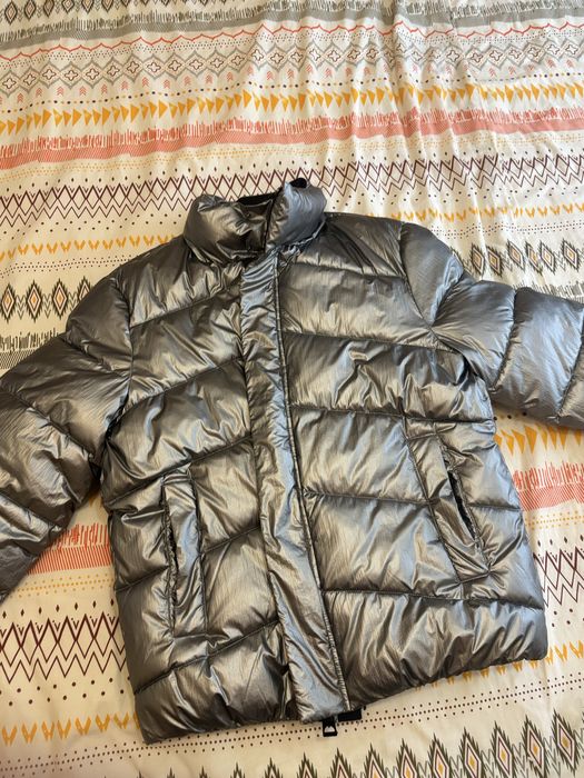 Зимно яке GUESS.