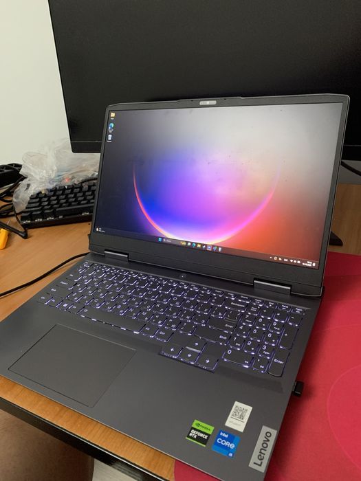 Lenovo LOQ 15IRH8