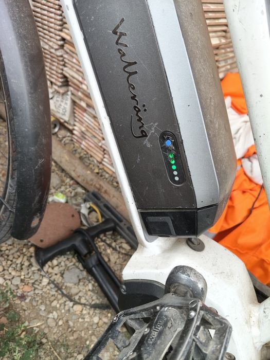 Vînd bicicleta  electrica
