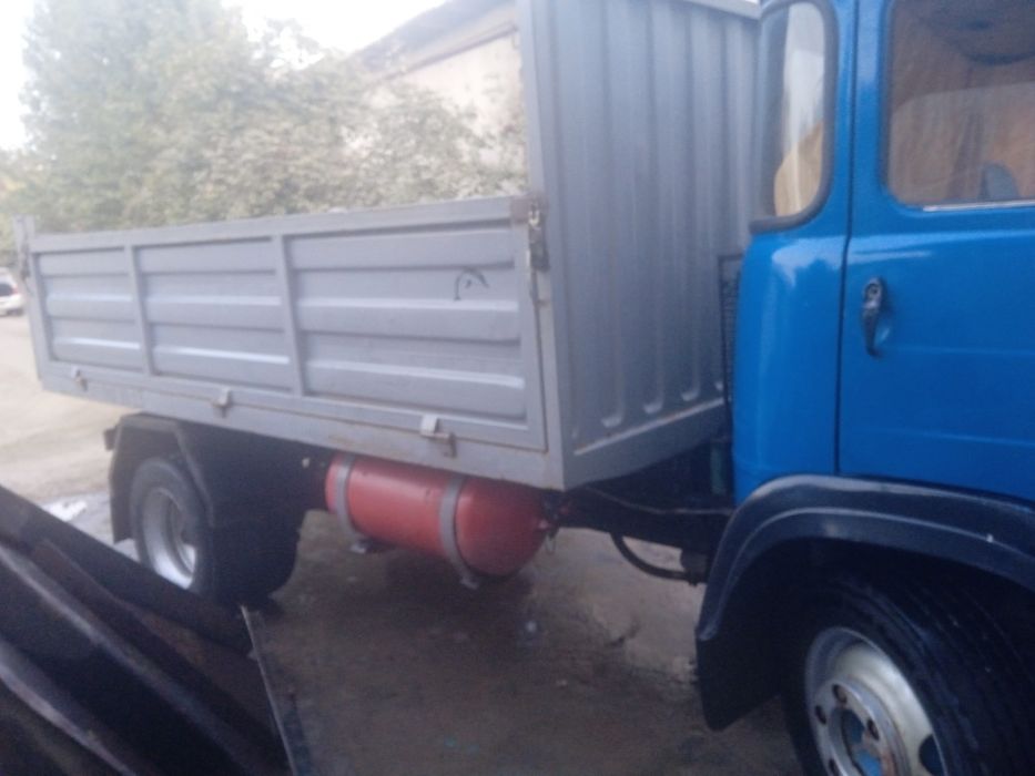 Avya a31sotilad 1988yil samasval holati yahshi ishlab turgan moshina