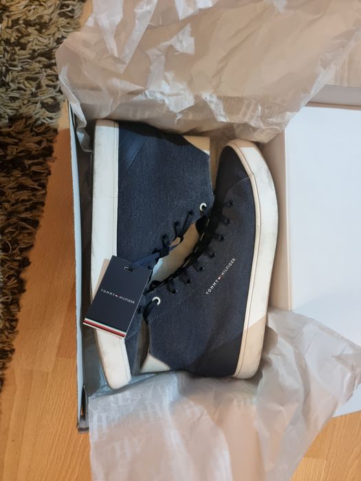 Adidasi Tommy Hilfiger 46 Originali