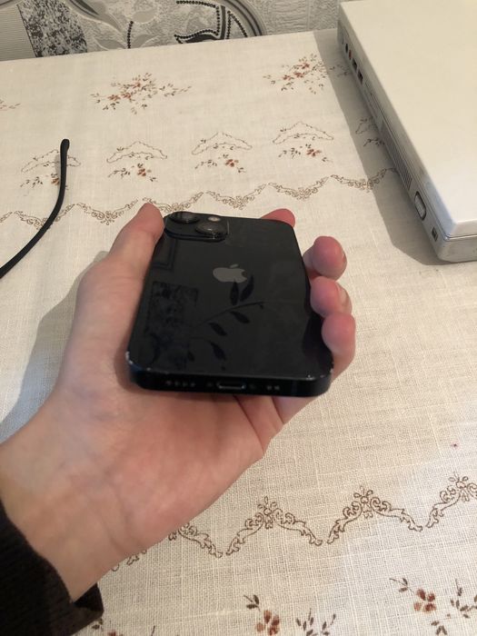 Iphone 13 MINI в отличном сост