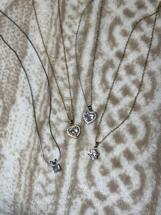 Луксозни подаръчни кутии с розови,червени и лилави вечни рози