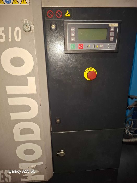 Compresor cu surub Balma de 5,5 kw,an 2005,butelie 500 litri,uscator