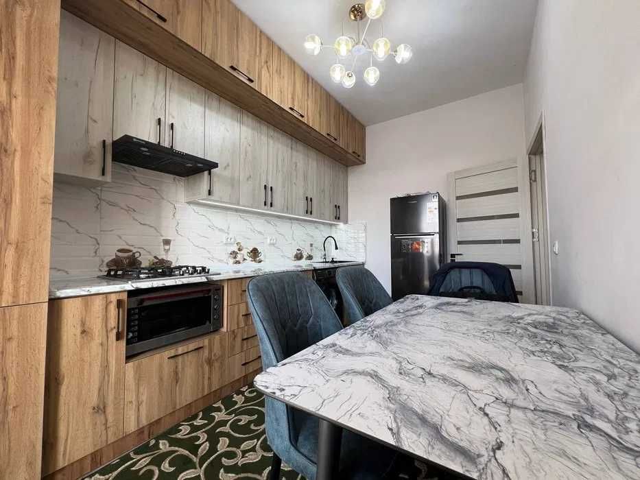 R3 Сдаётся 2/2/5 квартира на Кадышева Базар