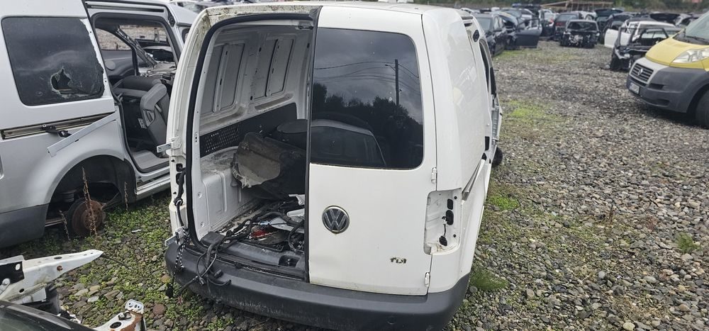 Usa spate  dpt pentru vw caddy 2012