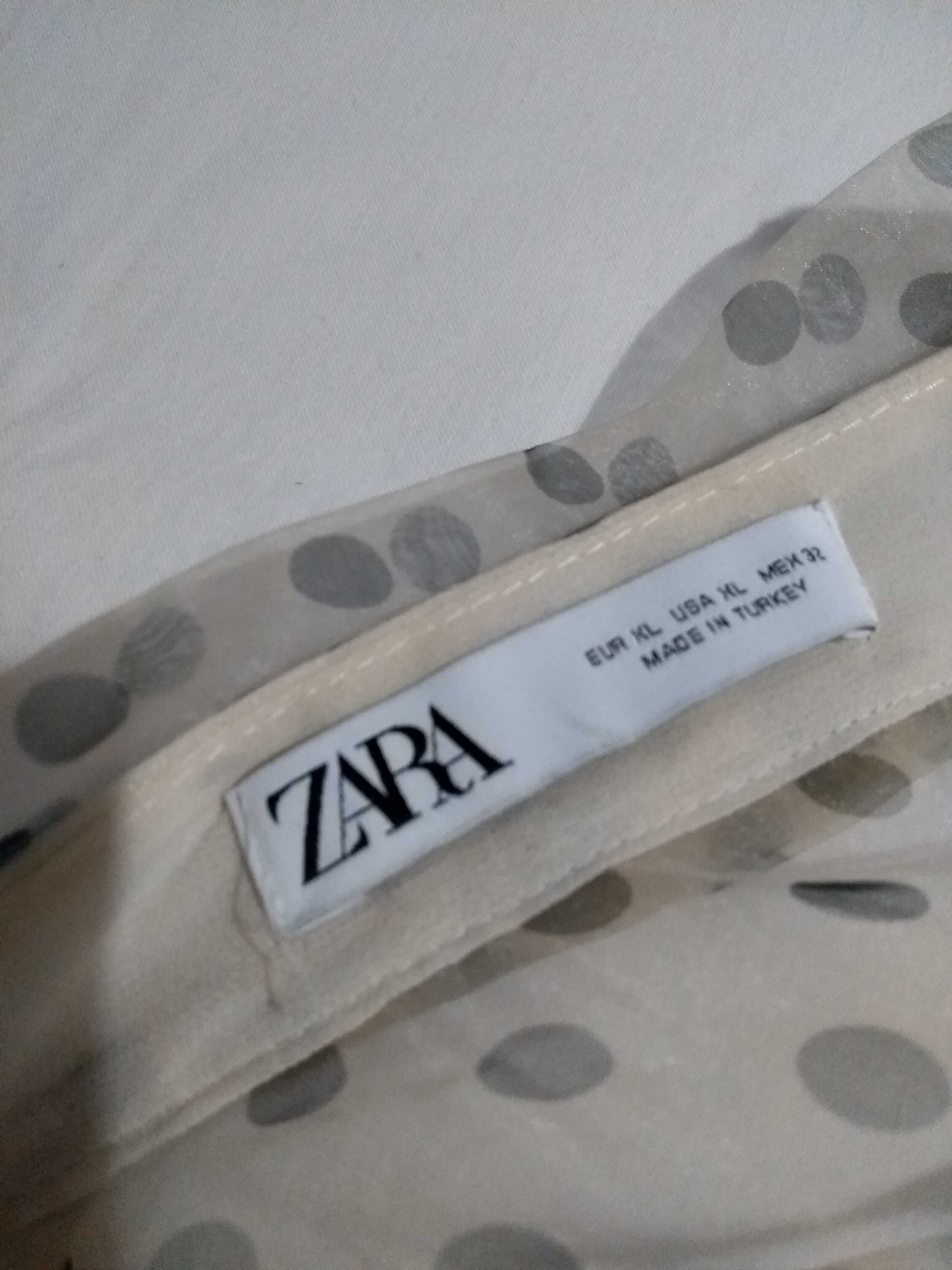 ZARA официална дамска блуза цвят пудра  на черни точки от шифон