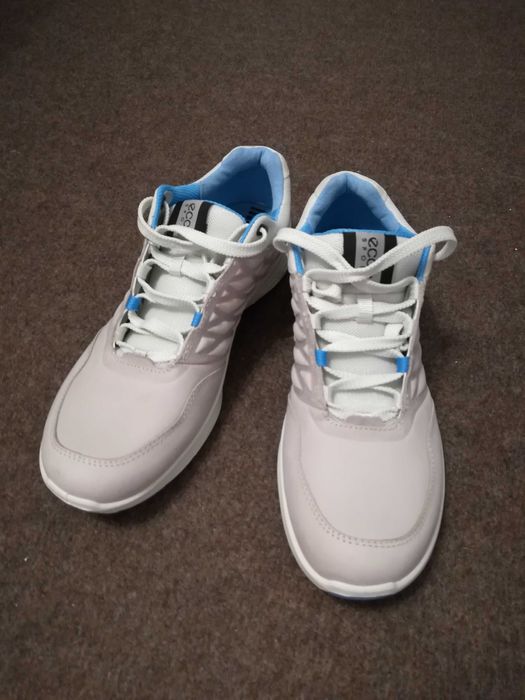 incaltaminte  ECCO, marimea 40