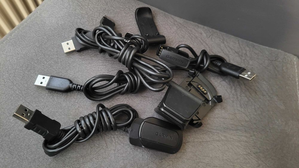 GARMIN Cablu Incarcare ceas diferite modele