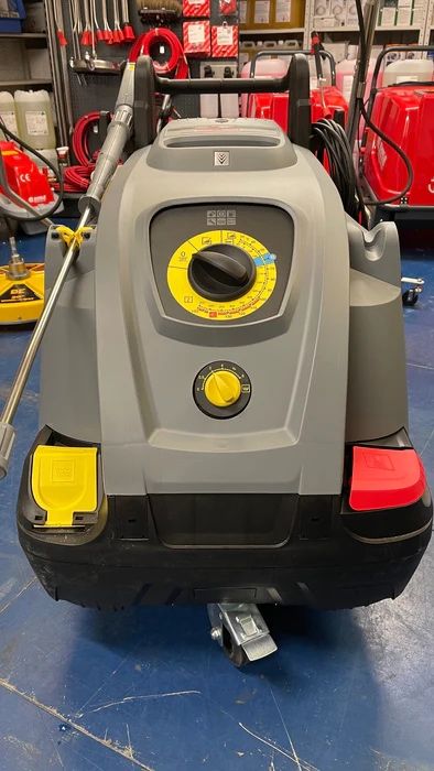 Пароструйна машина KARCHER HDS 8/18 - 4CX