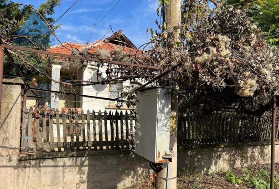 Продава се Къща в с. Ясен, Област Плевен - 75 кв.м за 574 €/кв.м - Снимка #6
