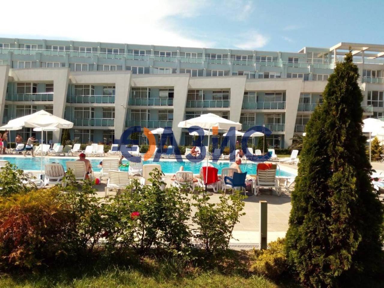 Продава се Двустаен апартамент в Черноморец - 59 кв.м за 931 €/кв.м - Снимка #2