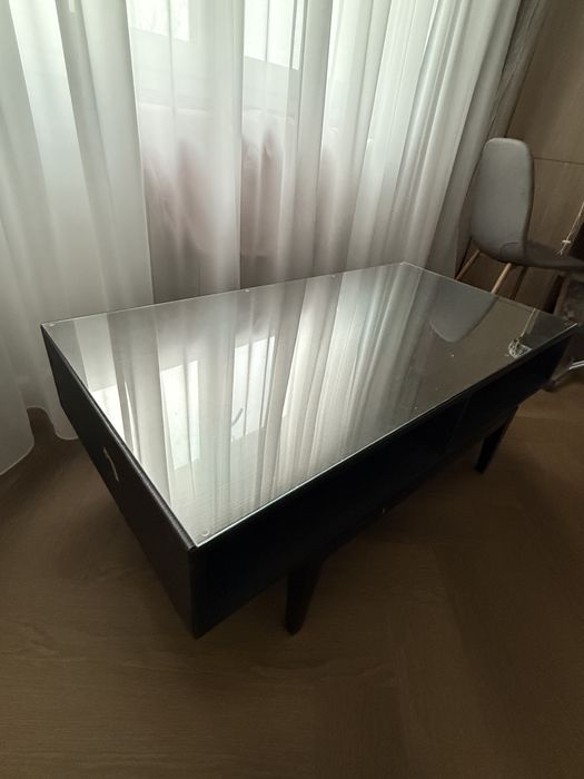 Masa cafea Ikea, design elegant, stare buna