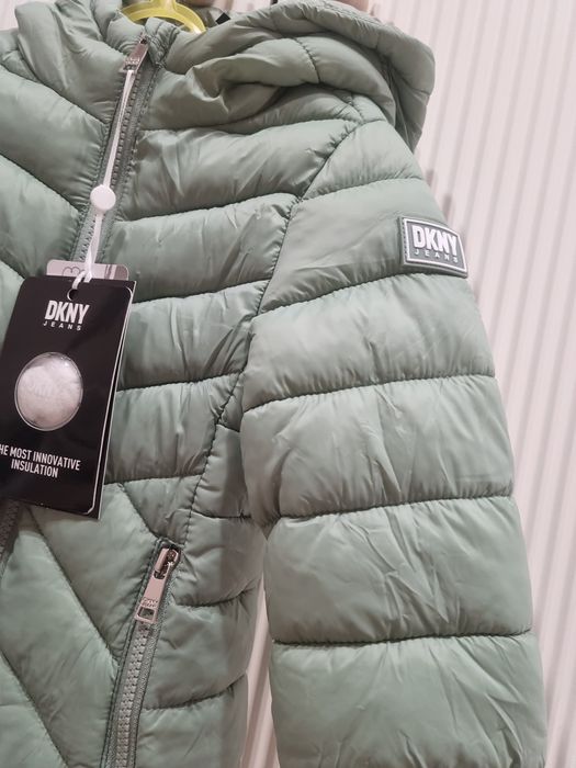 Детско зимно яке DKNY